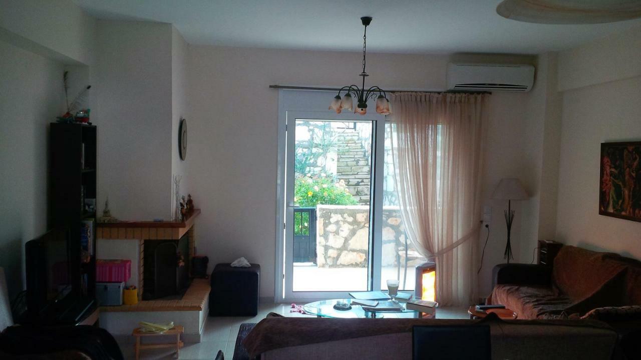 Vlikhádha Villa Merastri מראה חיצוני תמונה